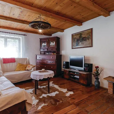 4 Bedroom Awesome In *