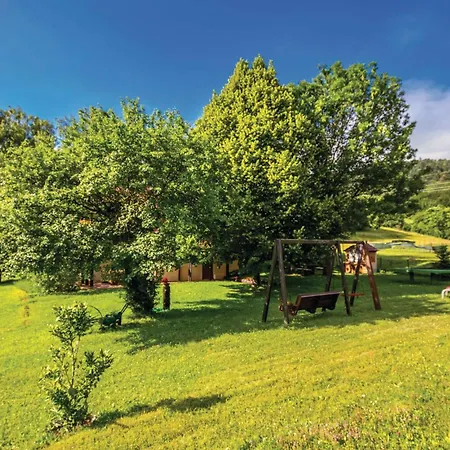 Holiday home 4 Bedroom Awesome In Breze