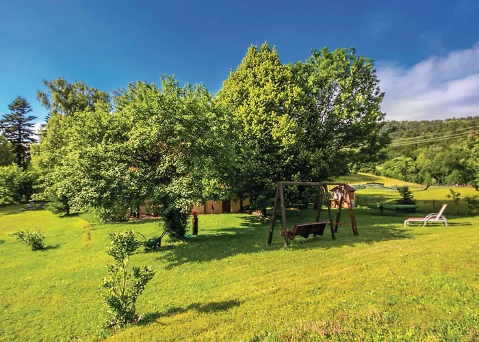 Σπίτι διακοπών 4 Bedroom Awesome In Breze